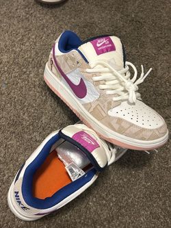 Nike SB Dunk Low Rayssa Leal Sneakers