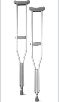 New adjustable aluminum crutches for adults