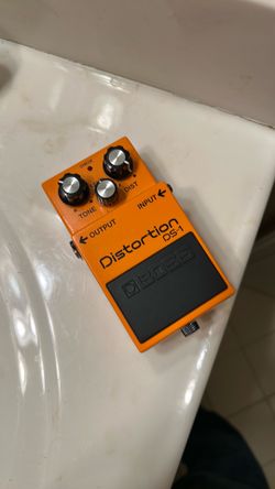 Boss DS-1 Distortion Pedal