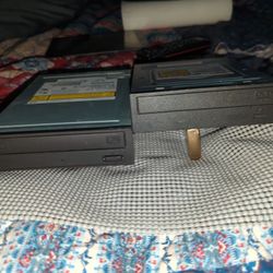 Nec DvD ROM Dr And Samsung DVD RW