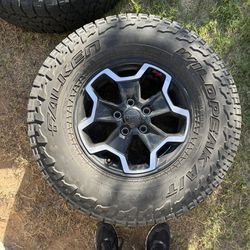 Jeep Gladiator And Wrangler Tire And Wheel Combo. 