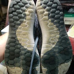 Nike Fury Size 8.5 Good Condition 