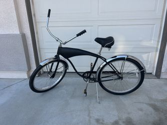 Schwinn Beach Cruiser