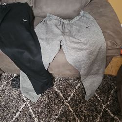 Nike Thermal Pants