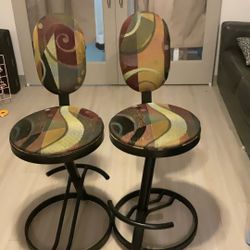 Upholstered Spinning Barstool