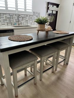 Farmhouse Counter Height Table with 3 Stools