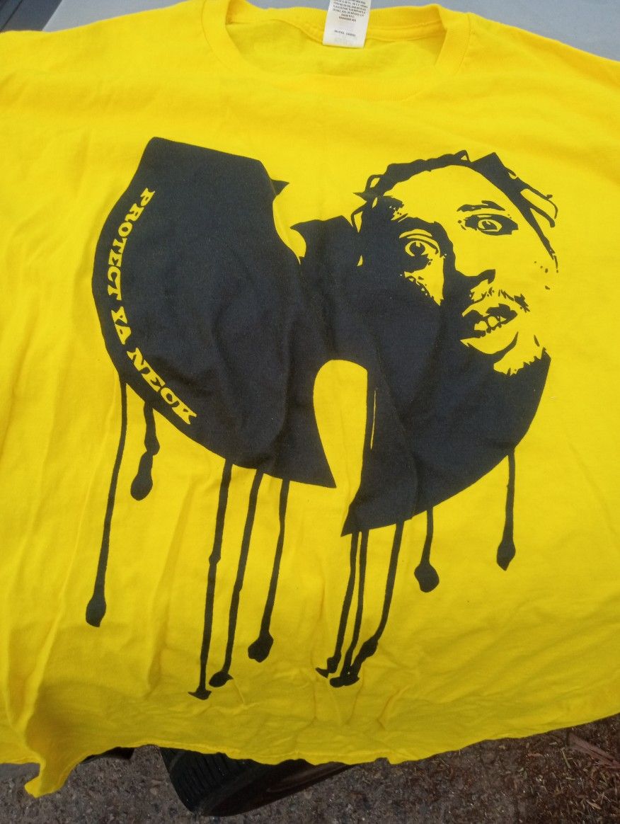 Wu Tang Shirt Size XL