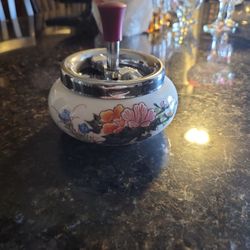 Kutani China Ash Tray