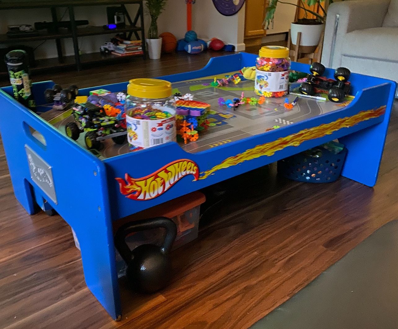 Hot Wheels Playing Table With Storage 