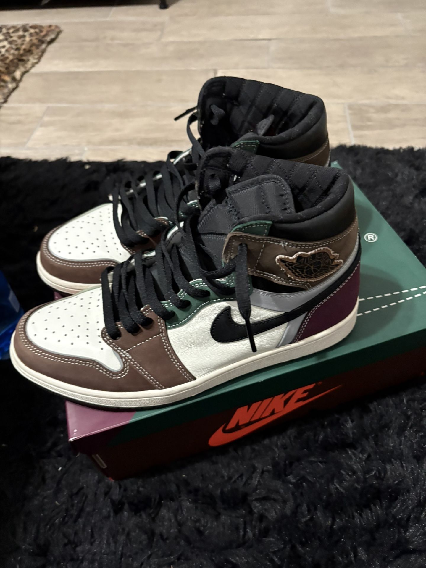 Nike. Air Jordan 1