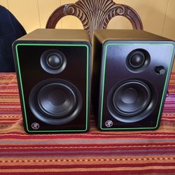 Mackie Cr4-xbt (4'') Bluetooth-enabled