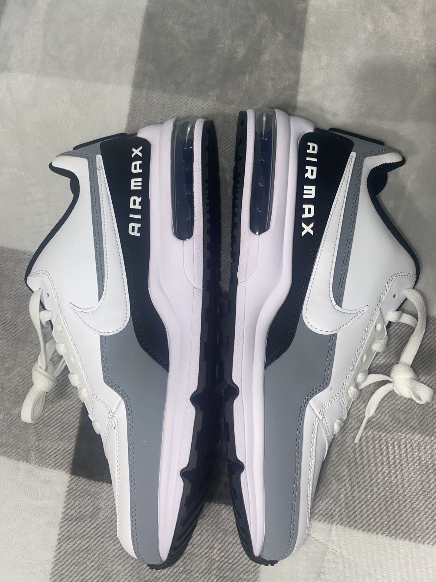 Nike Air Max LTD3 shoes