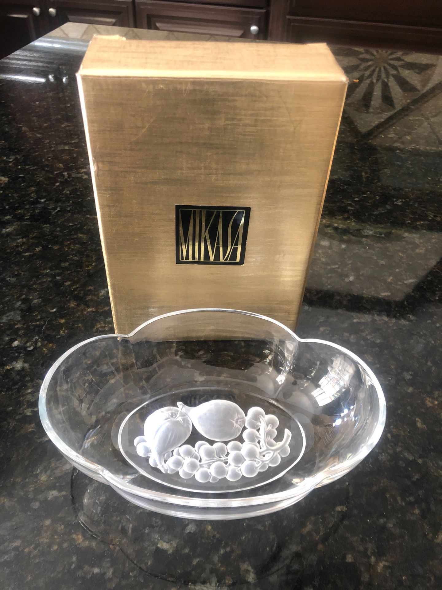 Mikasa crystal bowl