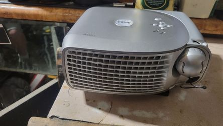 Dell projector- like new