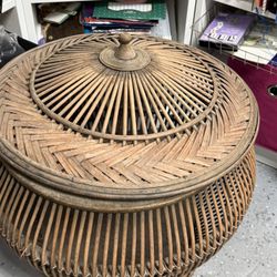 Huge Wicker Basket With Lid