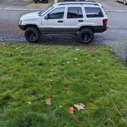 2004 Jeep Grand Cherokee