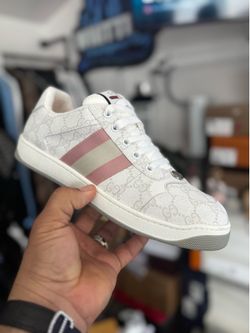 Women Gucci shoes sizes 9 and 10