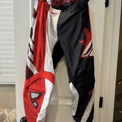 34” Fly Brand Motorcycle Pants Used / Right Side Small Hole