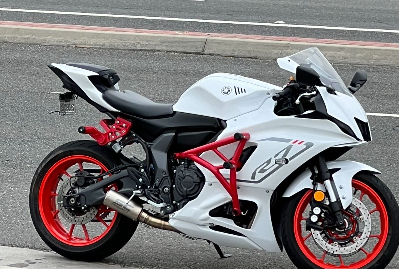 2023 Yamaha R7