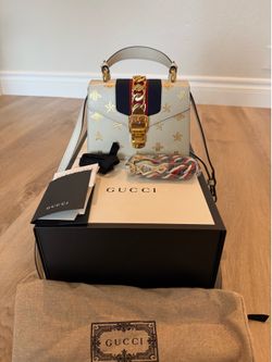 Gucci purse