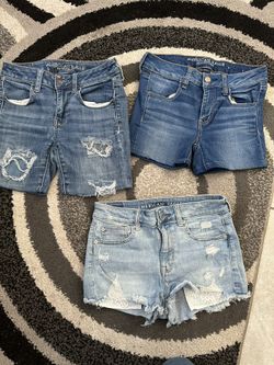 Shorts American Eagle Size 4