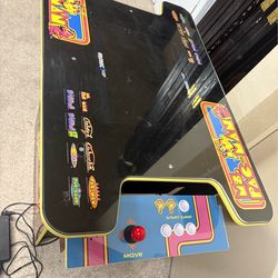 Ms. Pac-Man arcade 1 up cocktail table needs repair