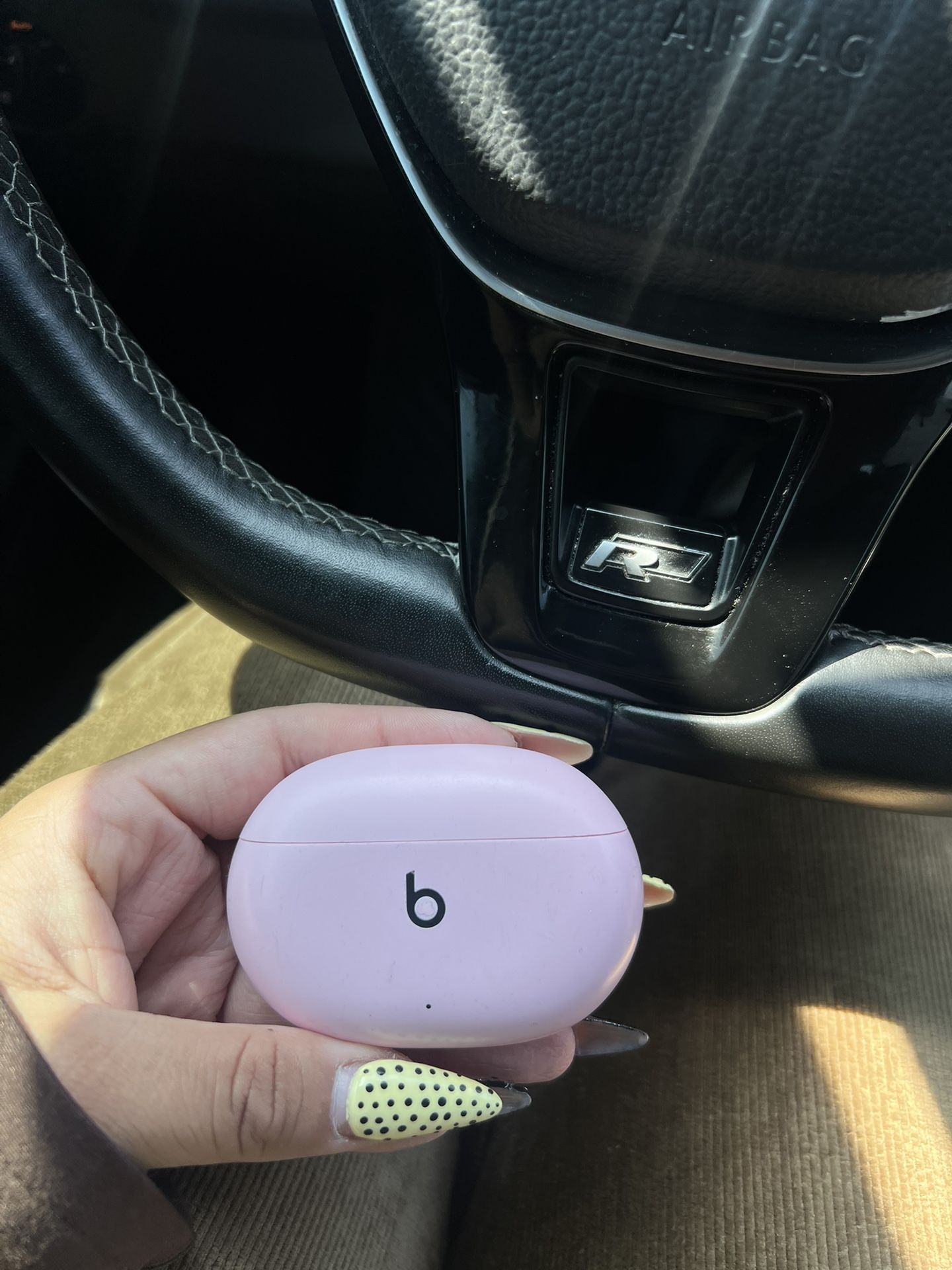 Pink Wireless Beats