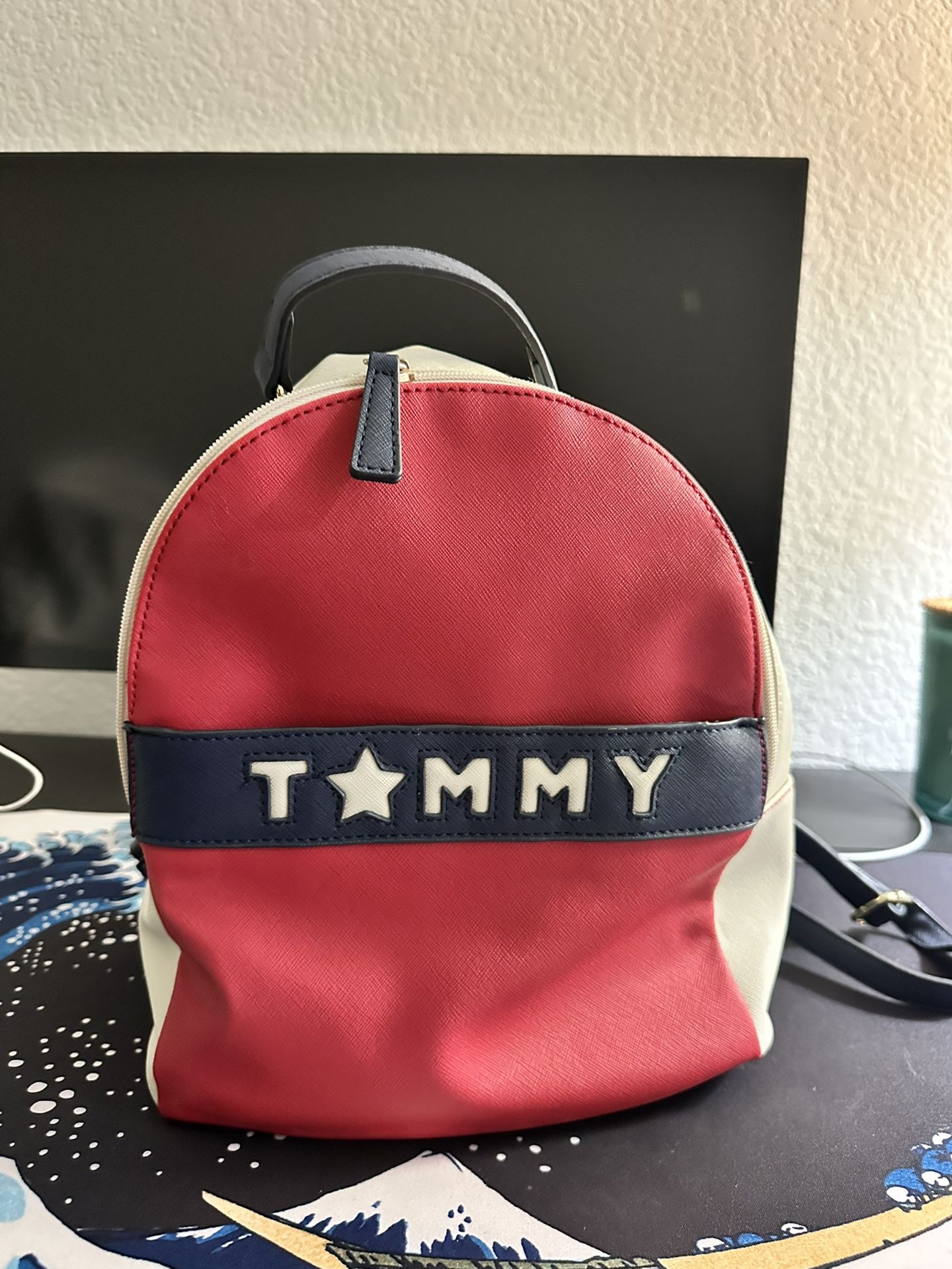 Tommy Hilfiger Backpack & Wallet