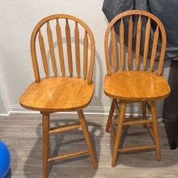 Wooden Swivel Bar Stools