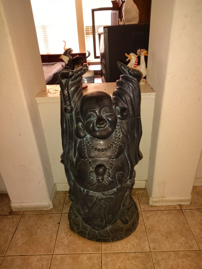 Statue/Buda
