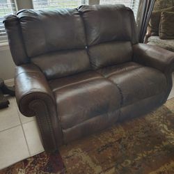 Leather Sofa & Loveseat 