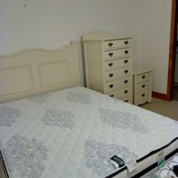 7 Pc Bedroom Set + Mattress Set + Frame 