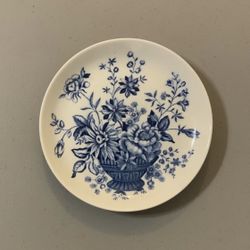 Noritake Japan "Milady's Bouquet"Blue/White 6" Dish 1