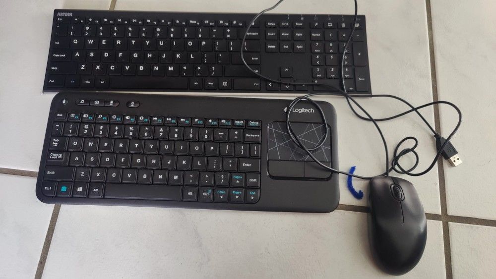 2 Wireless Keyboard and Mouse 