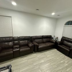 Leather Recliner Set