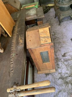 Vintage 6 Ft Saw X2