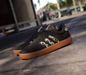 Adidas VL