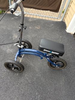 Knee scooter