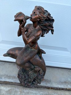 Resin statue