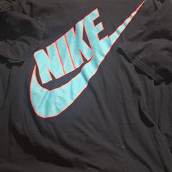 2XL Nike Tshirts