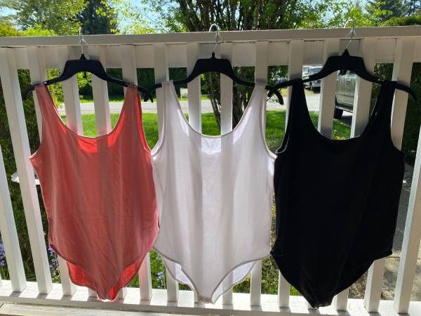 Women’s Scoop Neck Bodysuits Clothes Lot - Gap Brand - Size XL