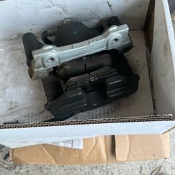 2010 Lexus IS 350 Front Brake Pads  – OEM