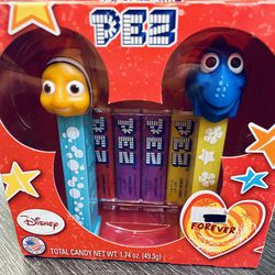 Finding Nemo Pez Dispenser Pack With Dory 