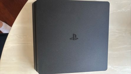 Ps 4 black