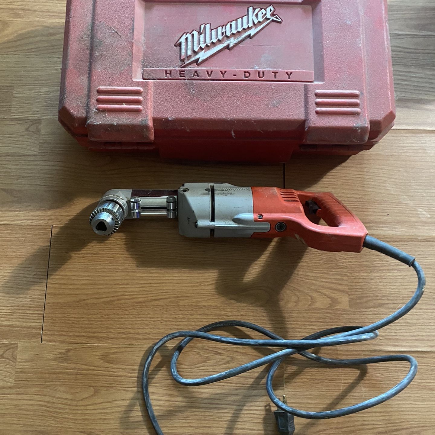 Milwaukee  Right Angle Drill Kit