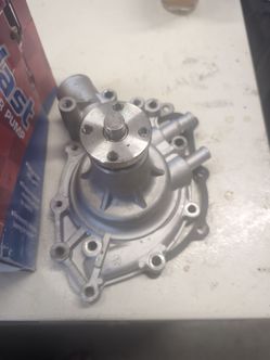 Ford 289 or 302 water pump