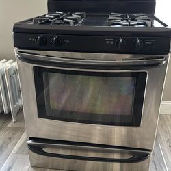 Kenmore 790 Gas Range - Great Condition!