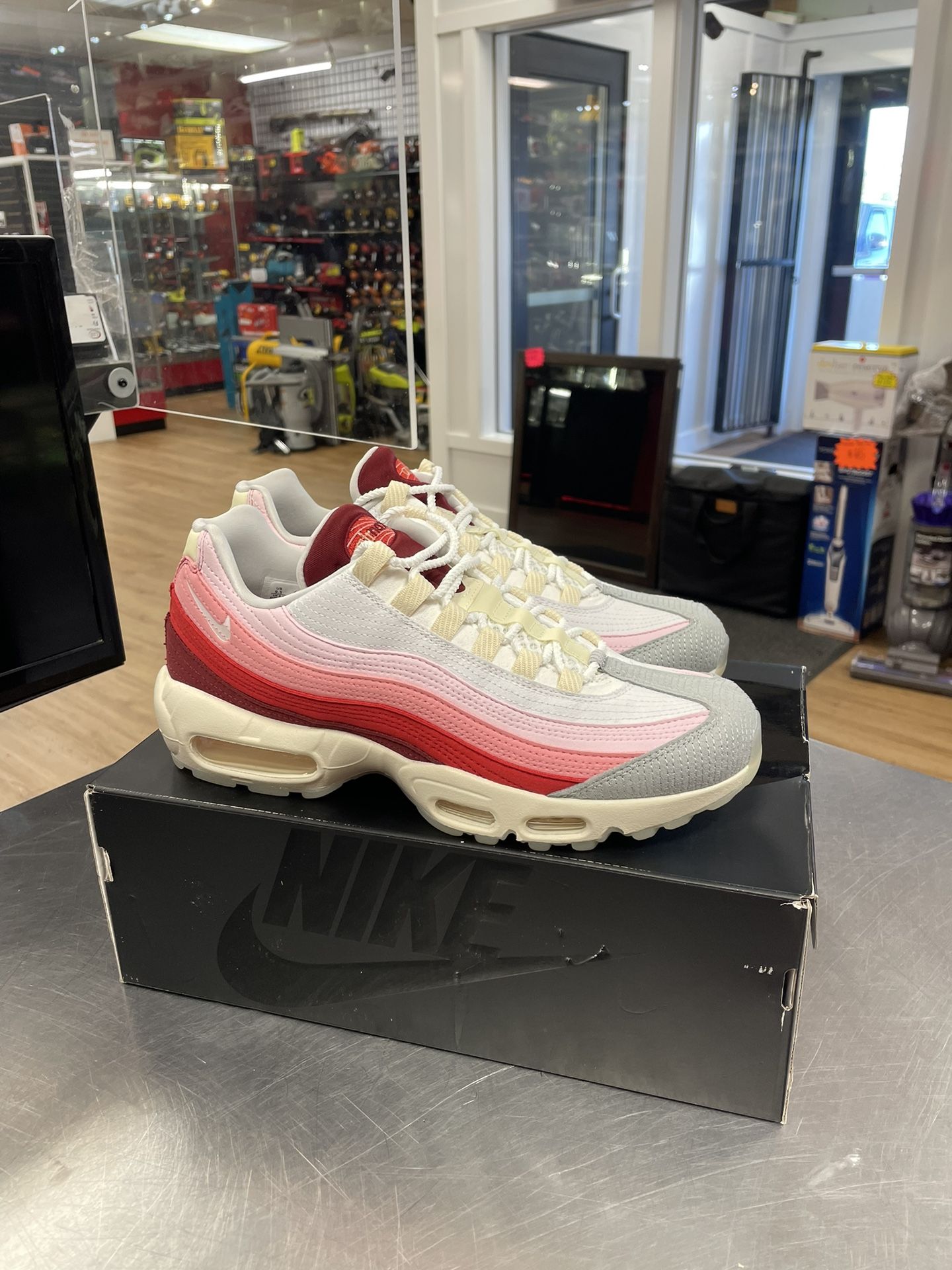 Nike Air Max 95 QS Shoes 166973