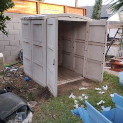 Suncrest Outdoor Waterproof Storage Shed 