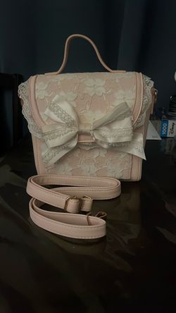 Crossbody purse